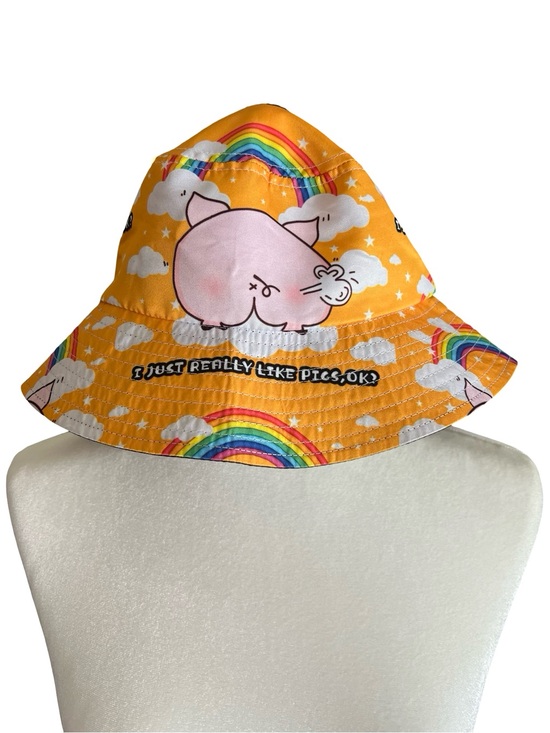 Accessories - Funny Farting Pig & Rainbows Yellow Kitschy Bucket Hat “I Just Really Like Pigs”